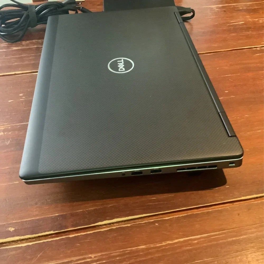 Dell Precision 7530 Intel i7-8850H, 16GB RAM, 512GB GB SSD, NVIDIA Quadro P1000